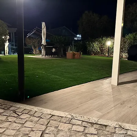 住宿加早餐酒店 Delle Rose 朱利亚诺瓦